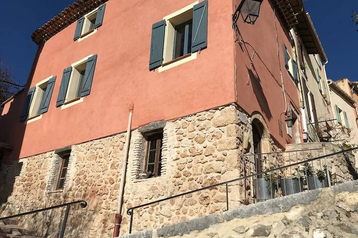 2* \"brocante spirit\" furnished accommodation in Saint-Jeannet, Mediterranean Coast (France)