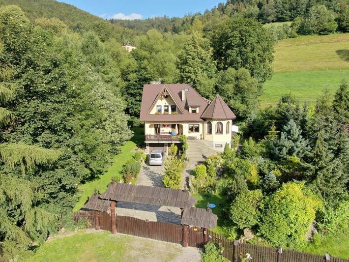 Apartament wakacyjny dla 20 osób, z Taras i Ogród w Brenna