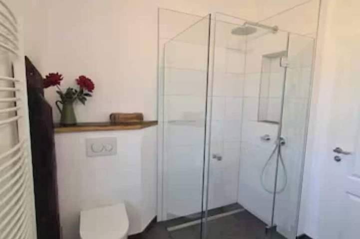Ganze Wohnung, Rote Wohnung auf dem Gutshof in Nordstemmen, Landkreis Hildesheim