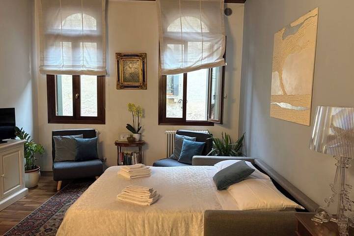 Charming apartment in the heart of the city in Treviso, Provincia de Treviso