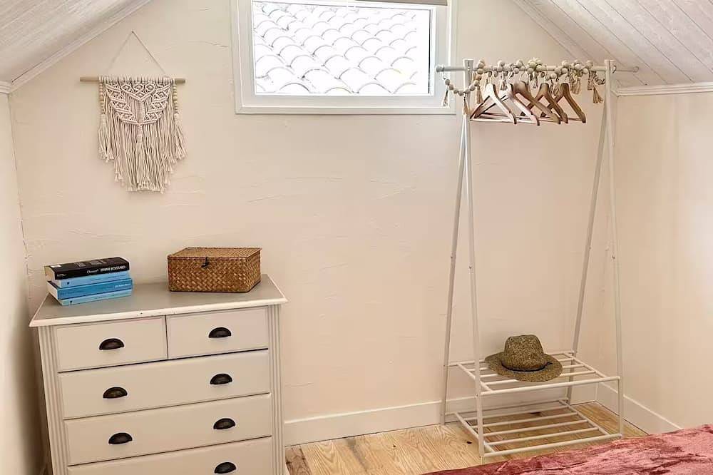 Tom's cottage in Caumont-sur-Durance, Vaucluse