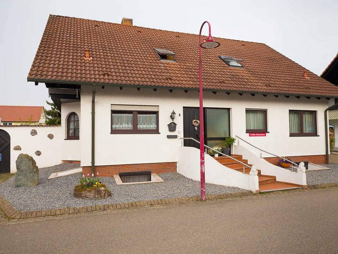 Ganze Ferienwohnung, Haus Ohnemus Fam. Späth - Ferienwohnung 120 qm, 3 Schlafräume, max. 7 Personen in Europa-Park, Rust
