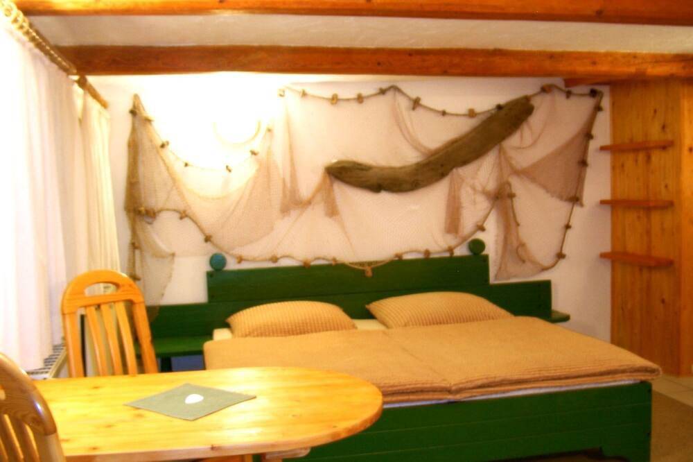 Appartement entier, Appartement / 22 m² - Petit appartement dans un pêcheur Hiddensee in Neuendorf Hiddensee Island, Hiddensee
