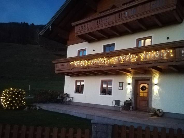 Ferienwohnung für 4 Personen, mit Garten und Pool am Mondsee - 2