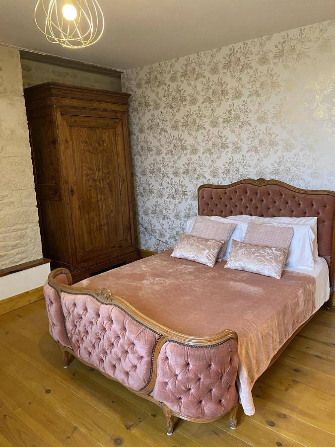 Location de vacances pour 4 personnes, avec Terrasse ainsi que Jardin et Piscine à Néré