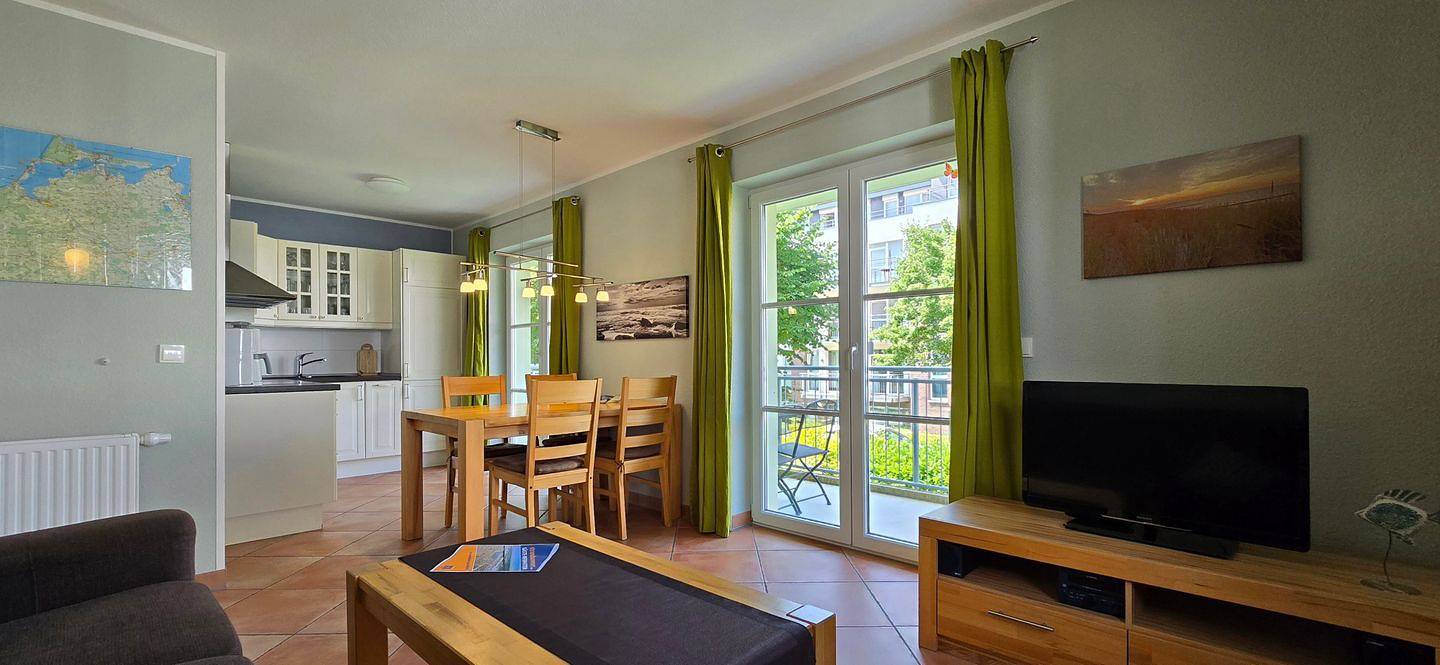 Appartement entier, 3-Zi.-Fewo mit 2 Schlafzimmern mit Balkon und Wlan in Graal-Müritz, Rostock et ses environs