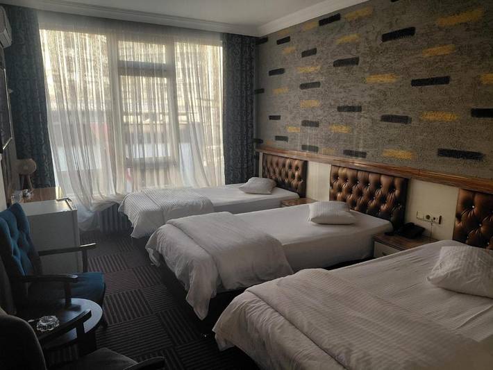 Hotel for 2 people, with view and terrace - 1