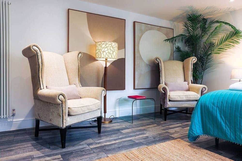 Entire apartment, Luxury Coastal Room - Penarth in Penarth, Cardiff