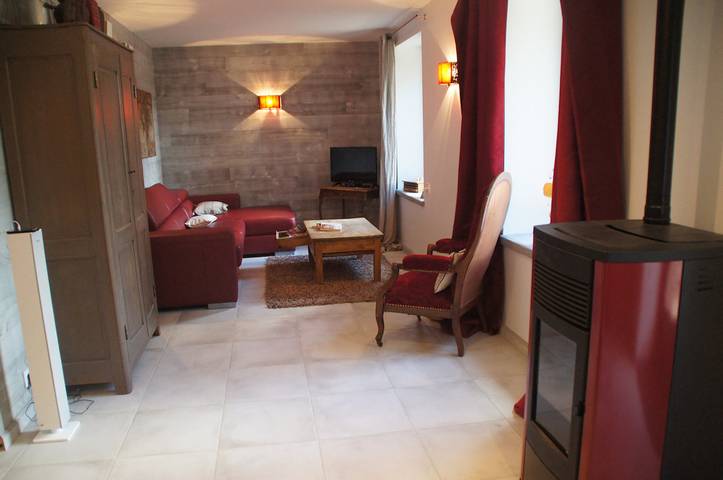 Appartement de vacances pour 6 personnes, avec terrasse ainsi que sauna et jardin, animaux acceptés en Haute-Loire - 3