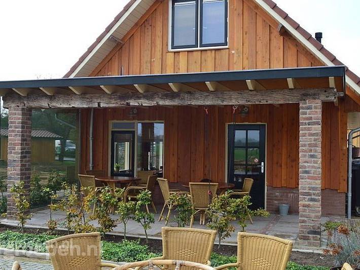 Ferienhaus für 20 Personen, mit Balkon/Terrasse und Terrasse in den Niederlande