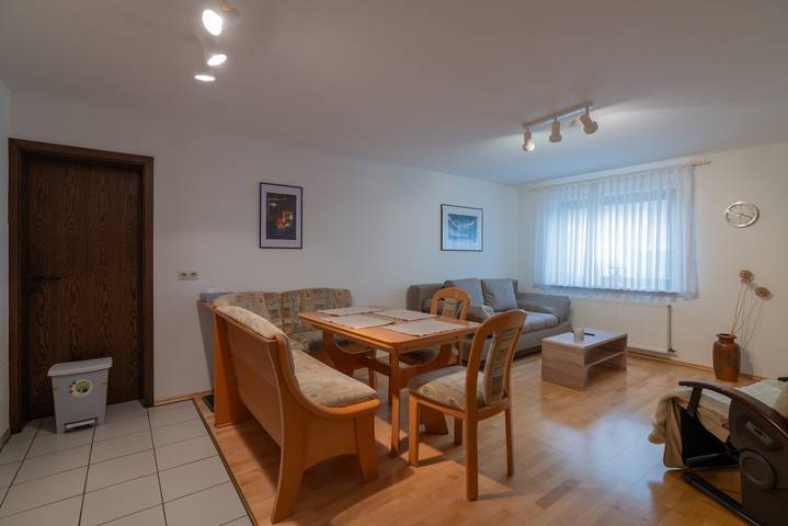 Ferienwohnung für 4 Personen, mit Garten in Löhnberg