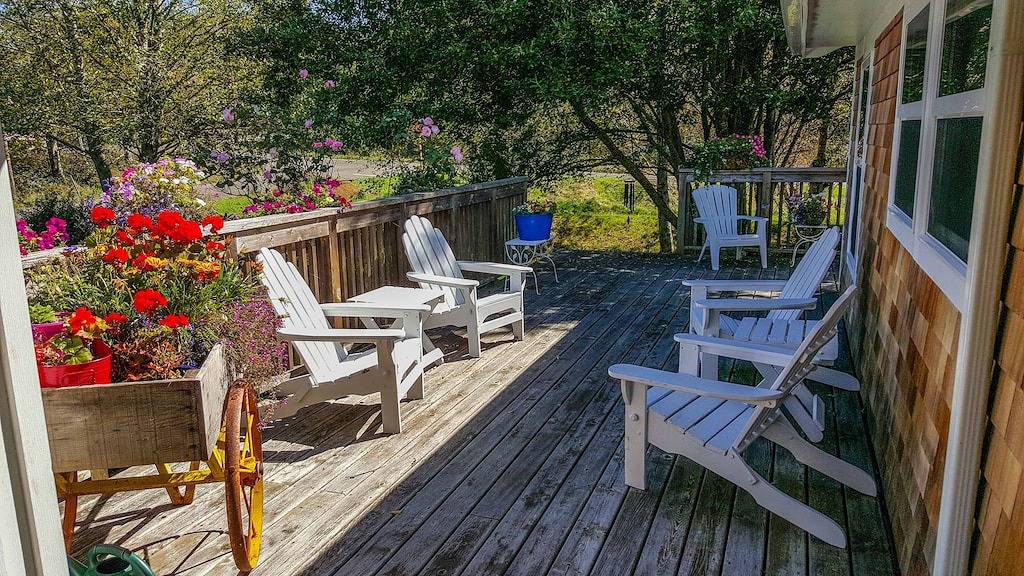 Schöner Garten zu Hause durch die Bucht! in Netarts, Tillamook County