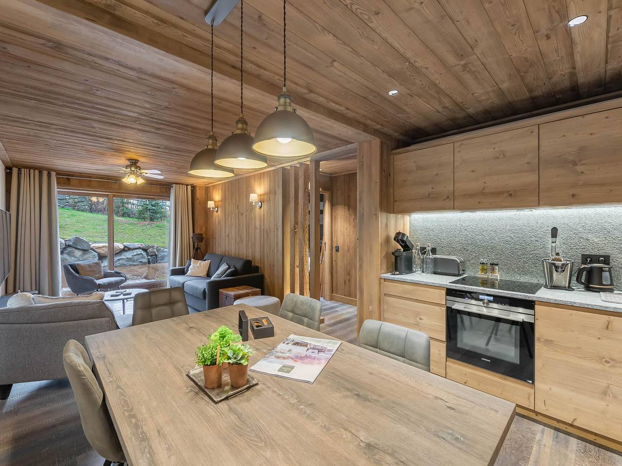 Appartement entier, Charmant appartement à Courchevel Le Praz, proche des pistes, 4 adultes | 1 enfant, services inclus in Courchevel 1300 (Le Praz), Saint-Bon-Tarentaise