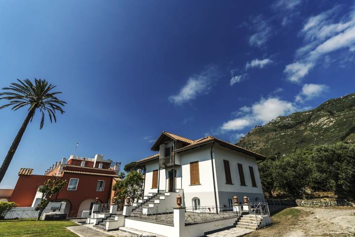 Location de vacances pour 12 personnes, avec jardin à Forio - 2