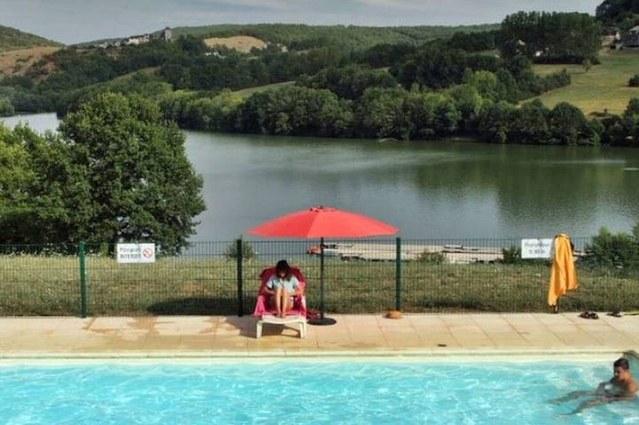 Mobil-home, mascotas permitidas - 4 pers. in Lissac-sur-Couze, Brive-la-Gaillarde region