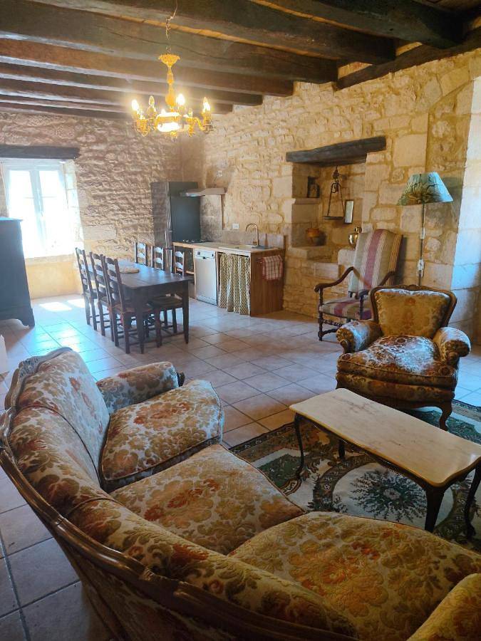 Location de vacances pour 4 personnes, avec Terrasse ainsi que Jardin et Vue à Sergeac - 3