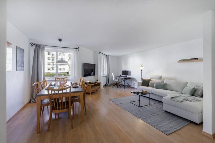 Ganze Wohnung, Chasa Valbernard 4105: Grosszügige 3.5-Zimmerwohnung mit Komfort und Bergblick in Vulpera, Tarasp