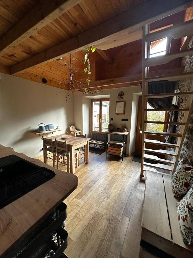 Gîte pour 4 personnes, avec vue et jardin à Theys - 3