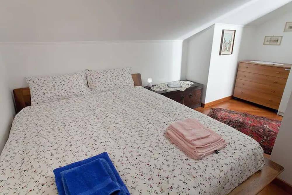 Apartamento entero, El ático de las maravillas in Trieste, Carso
