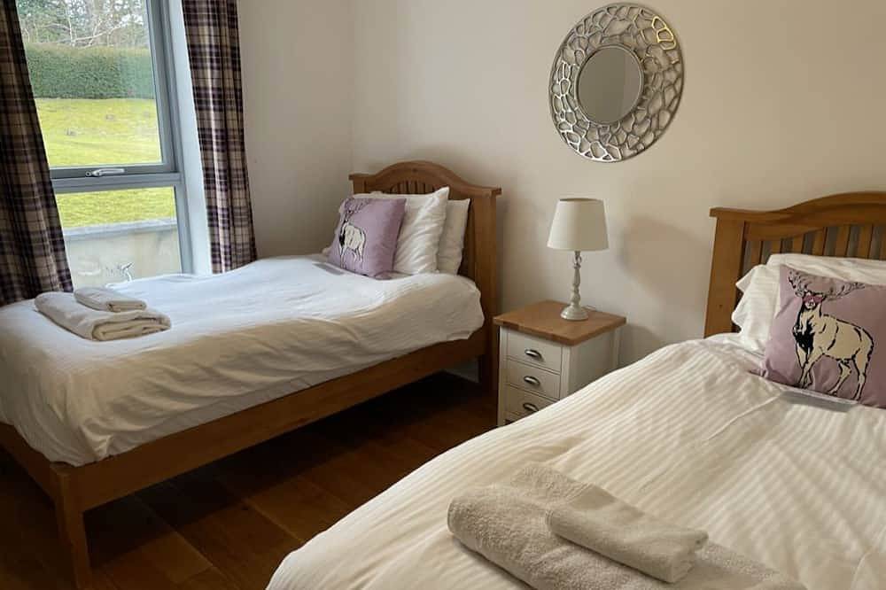 Ganze Wohnung, Zwei-Zimmer-Anwesen mit Außenterrasse in Fort Augustus, Highlands