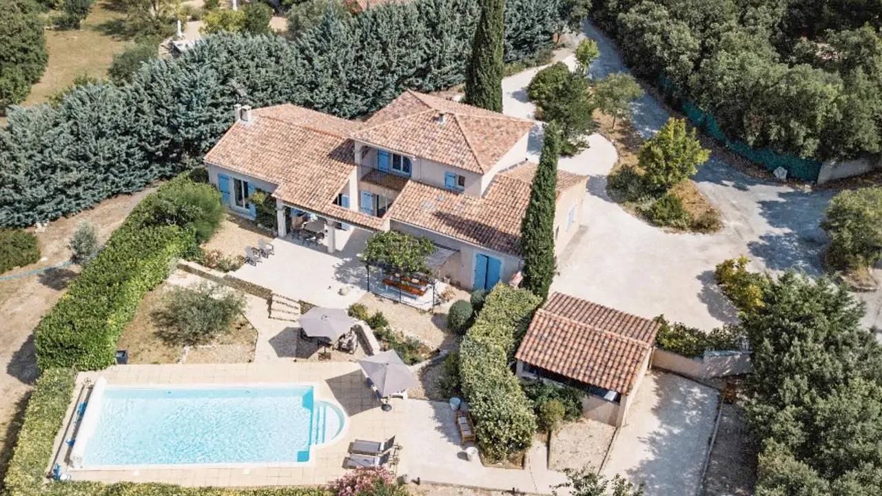Villa für 8 Personen (250 m²) in La Roque Sur Pernes in La Roque-sur-Pernes, Vaucluse