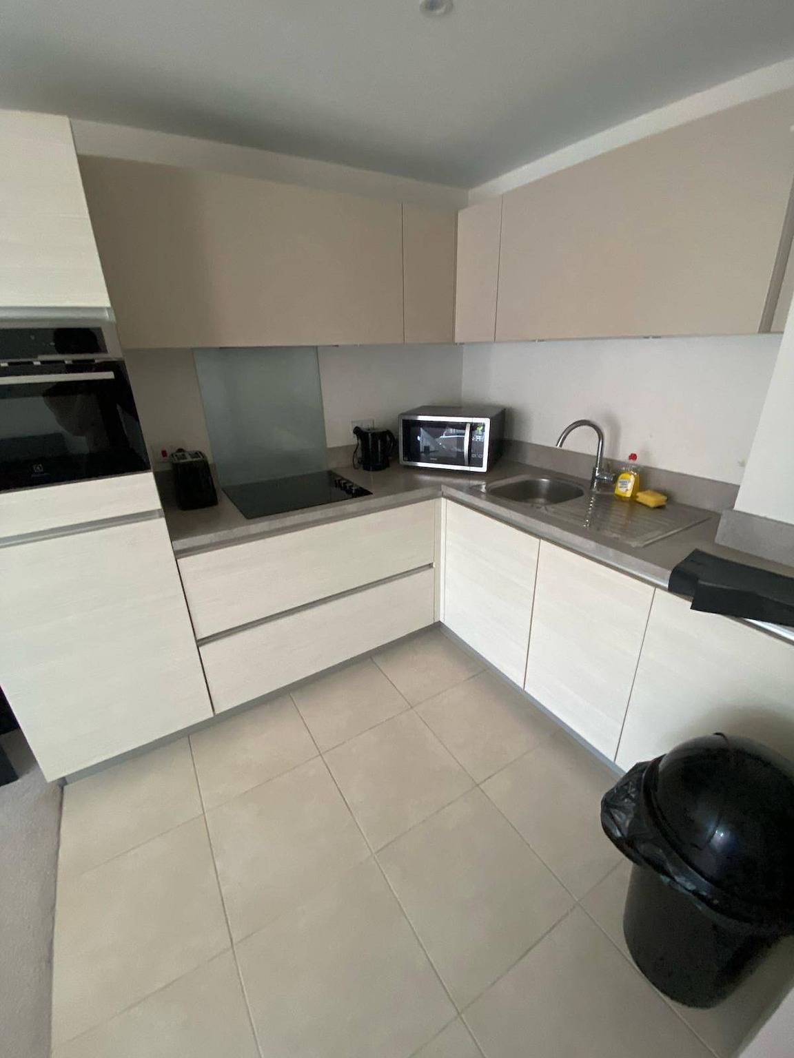 Entire holiday apartment, Luxe London Apartment with Amazing Views in Newham, London