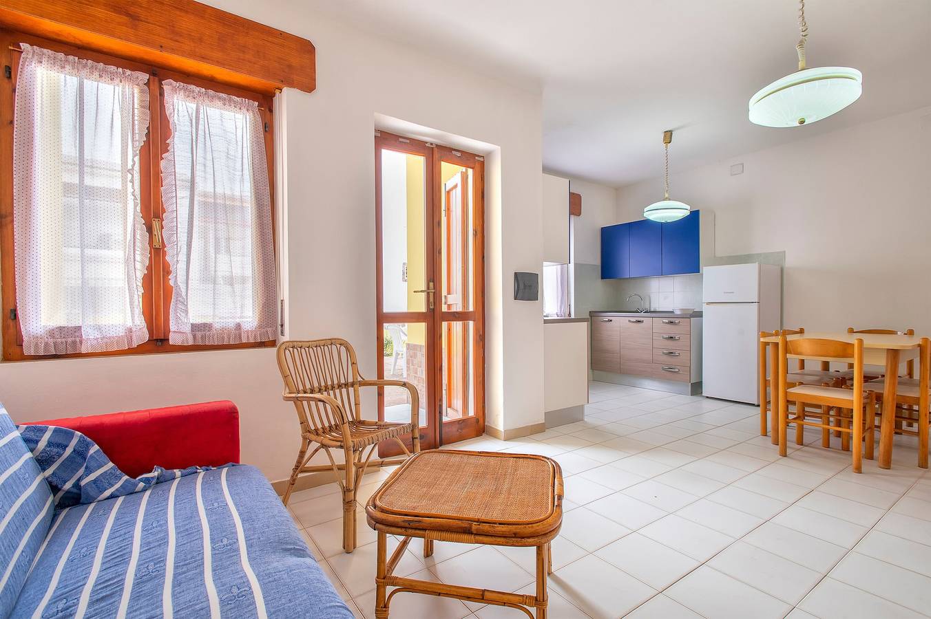 Appartamento intero, Appartamento 'Brezza Marina 4' con giardino privato in Lu Bagnu, Castelsardo
