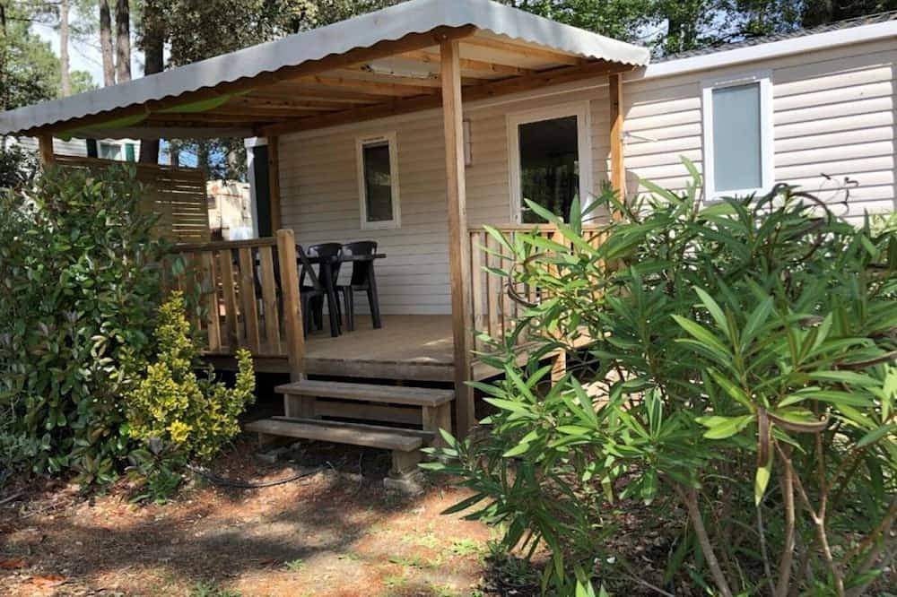 Camping 3 étoiles - Piscine - eehchg in Bollène, Vaucluse