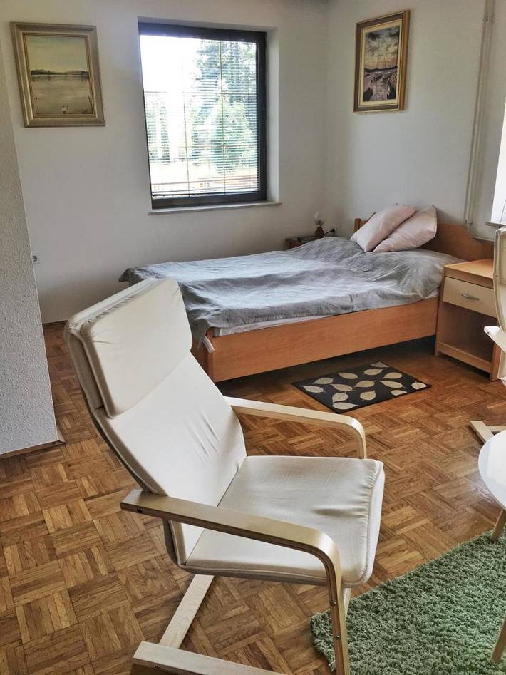 Gîte pour 3 personnes, avec vue ainsi que jardin et terrasse à Maribor - 4