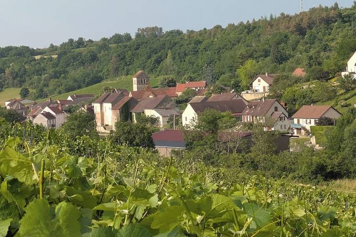 Location de vacances pour 6 personnes, avec Jardin à Nantoux
