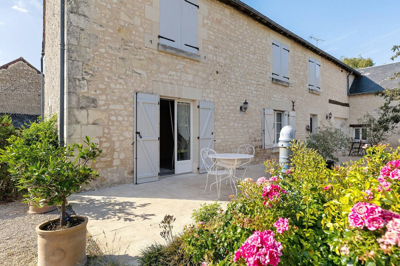 Chambre d’hôtes « Chambre Eva & Morgan » avec Wi-Fi in La Celle-Saint-Avant, Région de Loches