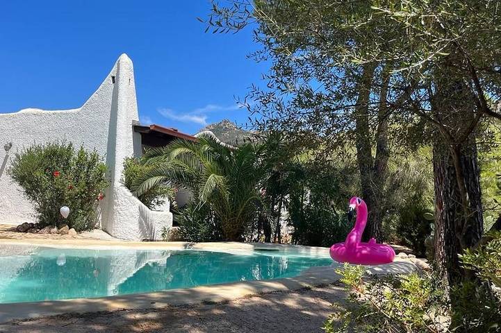 Villa pour 6 personnes, avec jardin dans Eden Rock