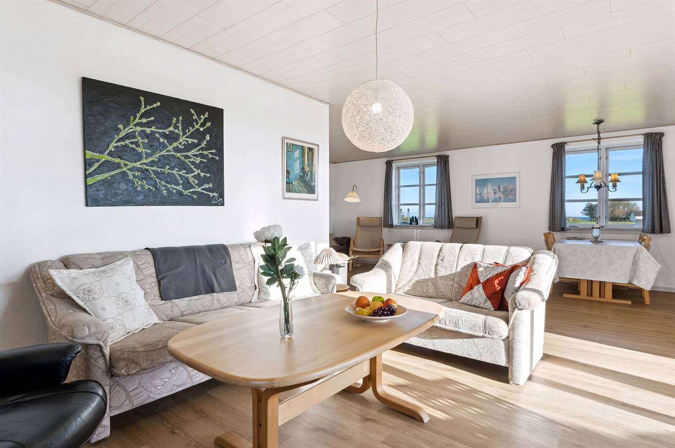 Pet friendly home in Humble with Wifi in Bukkemose, Humble