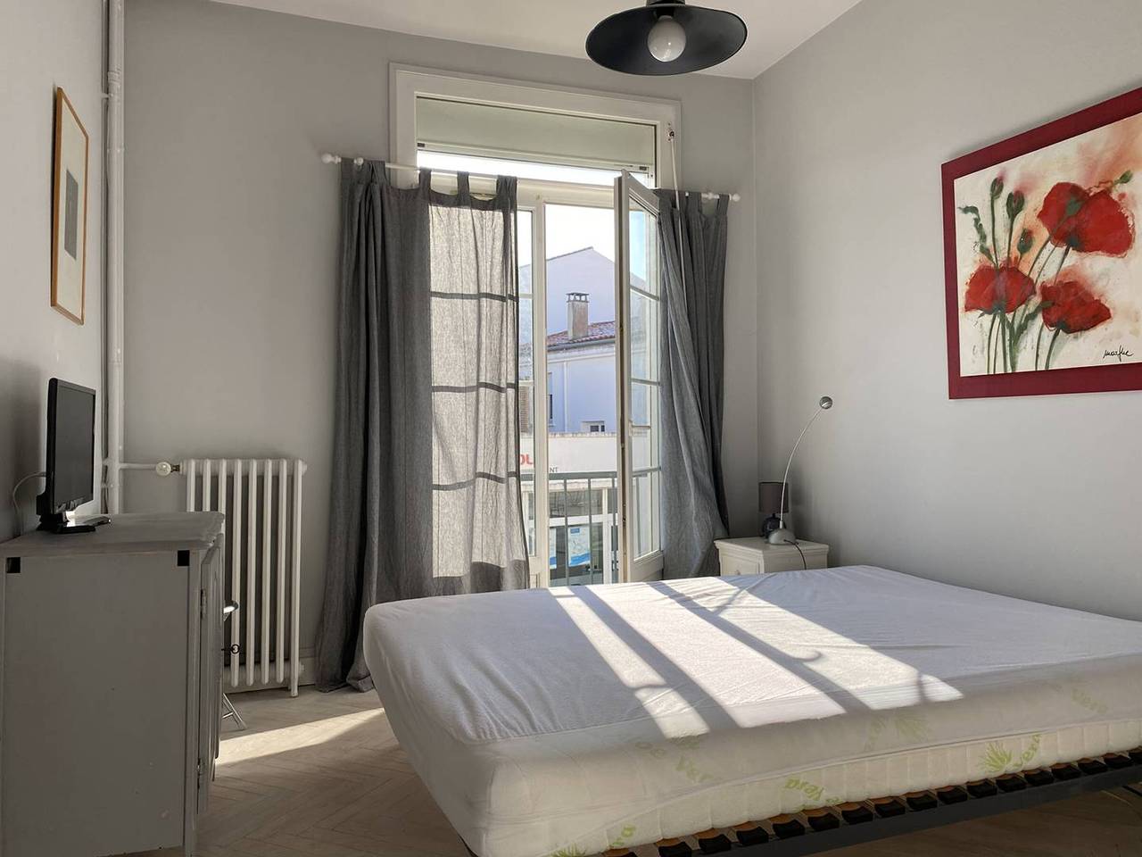Appartement entier, Charmant appartement lumineux et spacieux au centre de Royan in Royan, Côte de Beauté