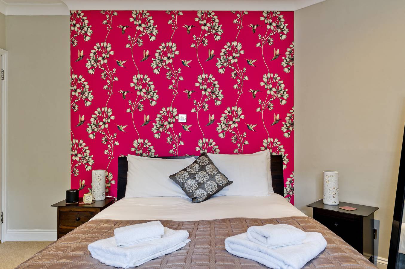 Entire apartment, A Hampstead Retreat in Camden, London