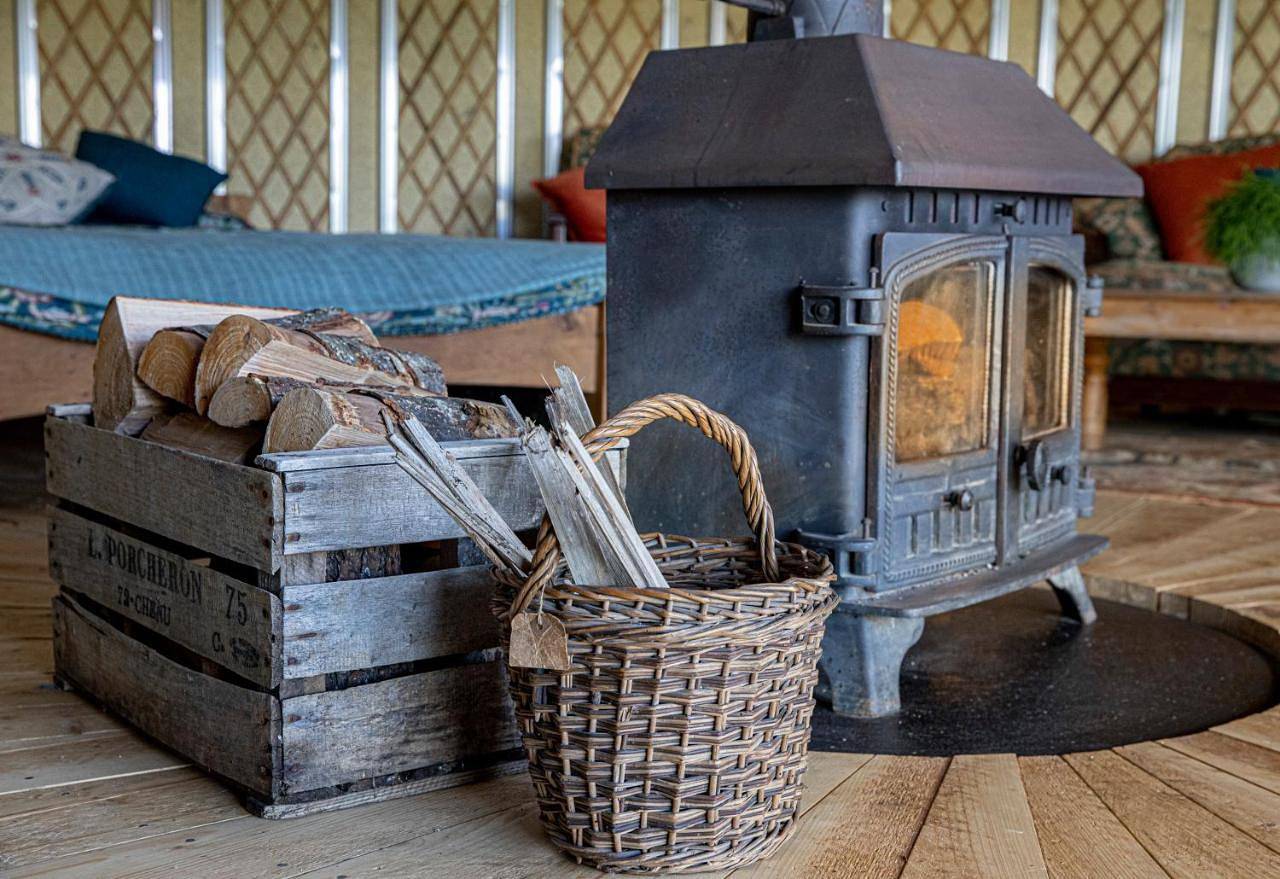 Glastonbury Glamping Retreat, Tor View Farm in Somerset