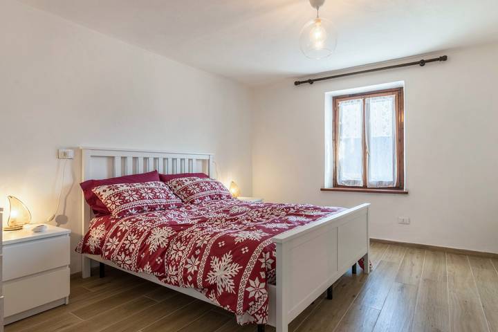 Entire apartment, Pet-Friendly Apartment Edik with Mountain View & Terrace in San Sebastiano (Folgaria), Folgaria