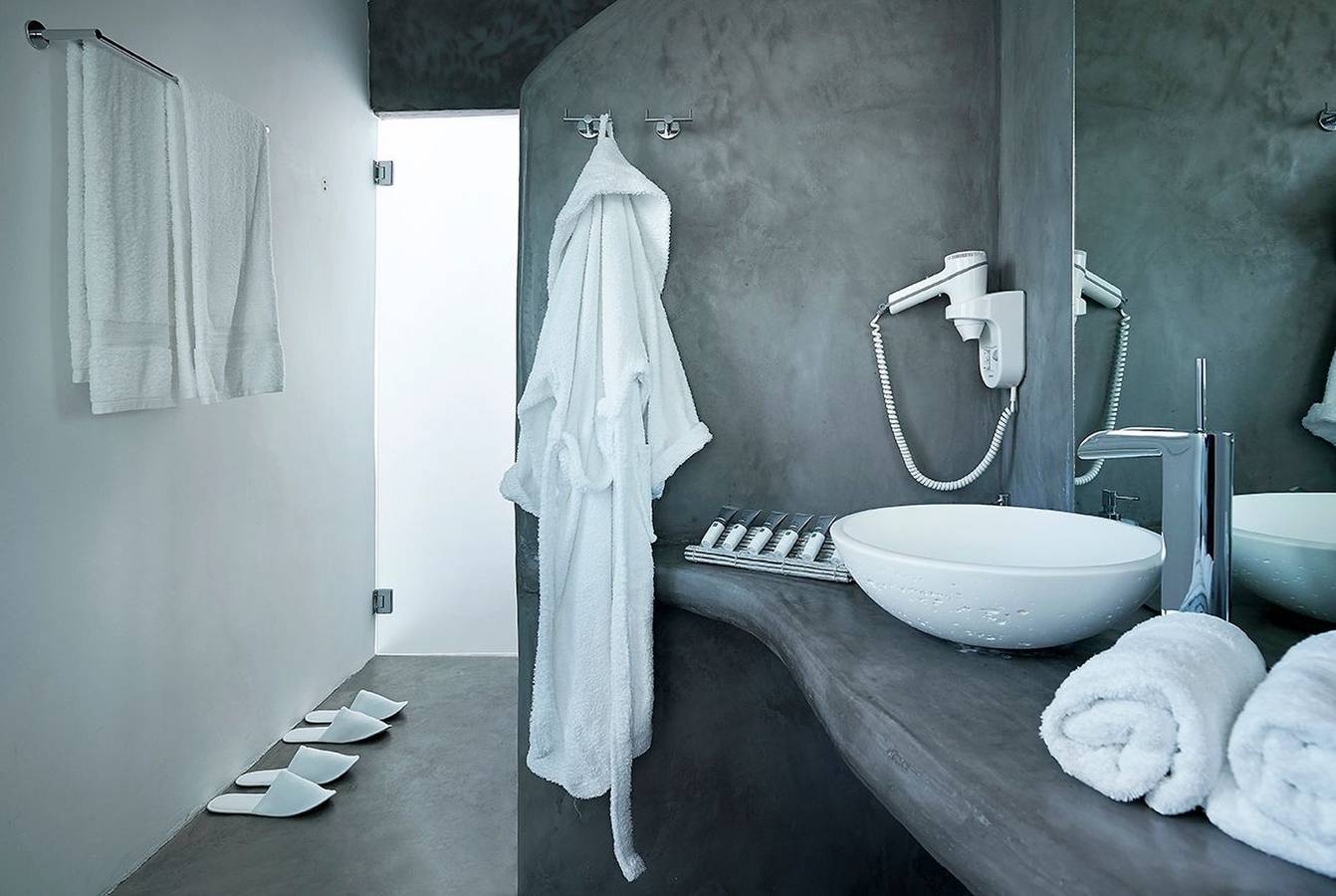 Endearing Milos Suite | Cycladic Light Suite | Private Furnished Balcony | Outdoor Dining Area | Prime Location in Pollonia, Milos