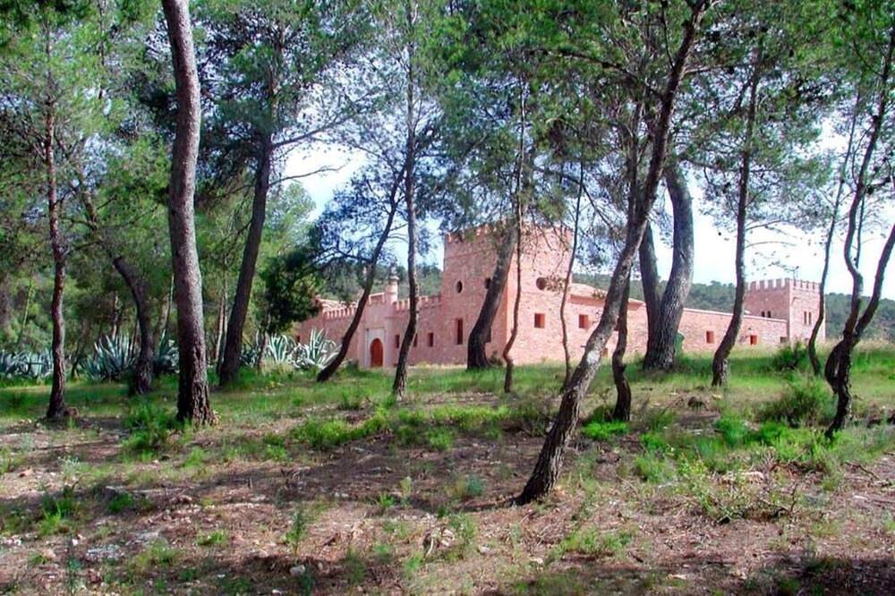 Masía de San Juan, renovated rural house with swimming pool and air conditioning. House 1 in Altura (Espanha), Castellón Province