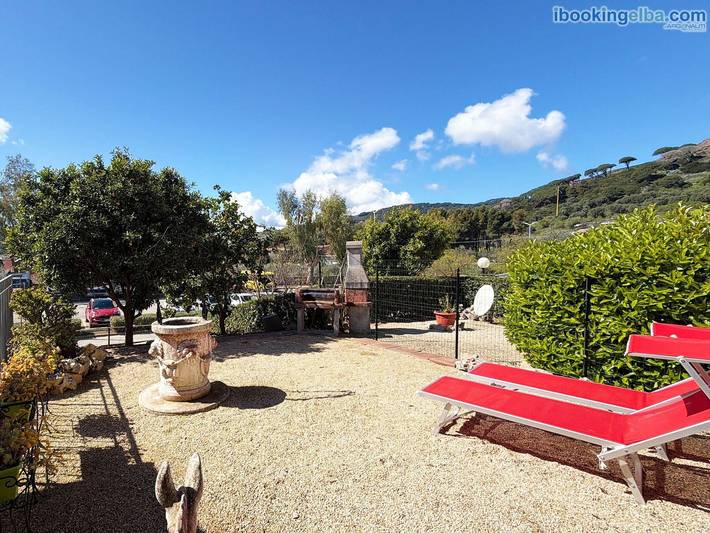 Ferienwohnung für 5 Personen, mit Garten, mit Haustier in Porto Azzurro