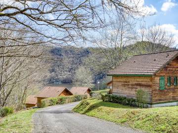 Chalet pour 5 personnes, avec vue sur le lac dans le Puy-de-Dôme