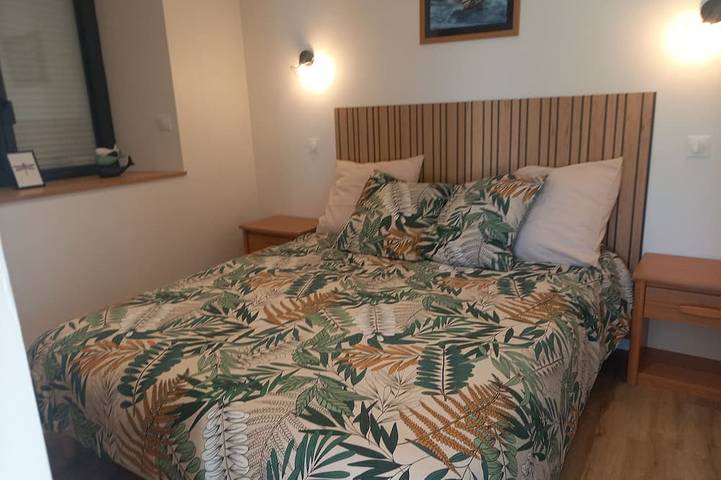 Location de vacances pour 6 personnes, avec terrasse et jardin à Pleumeur-Gautier - 2