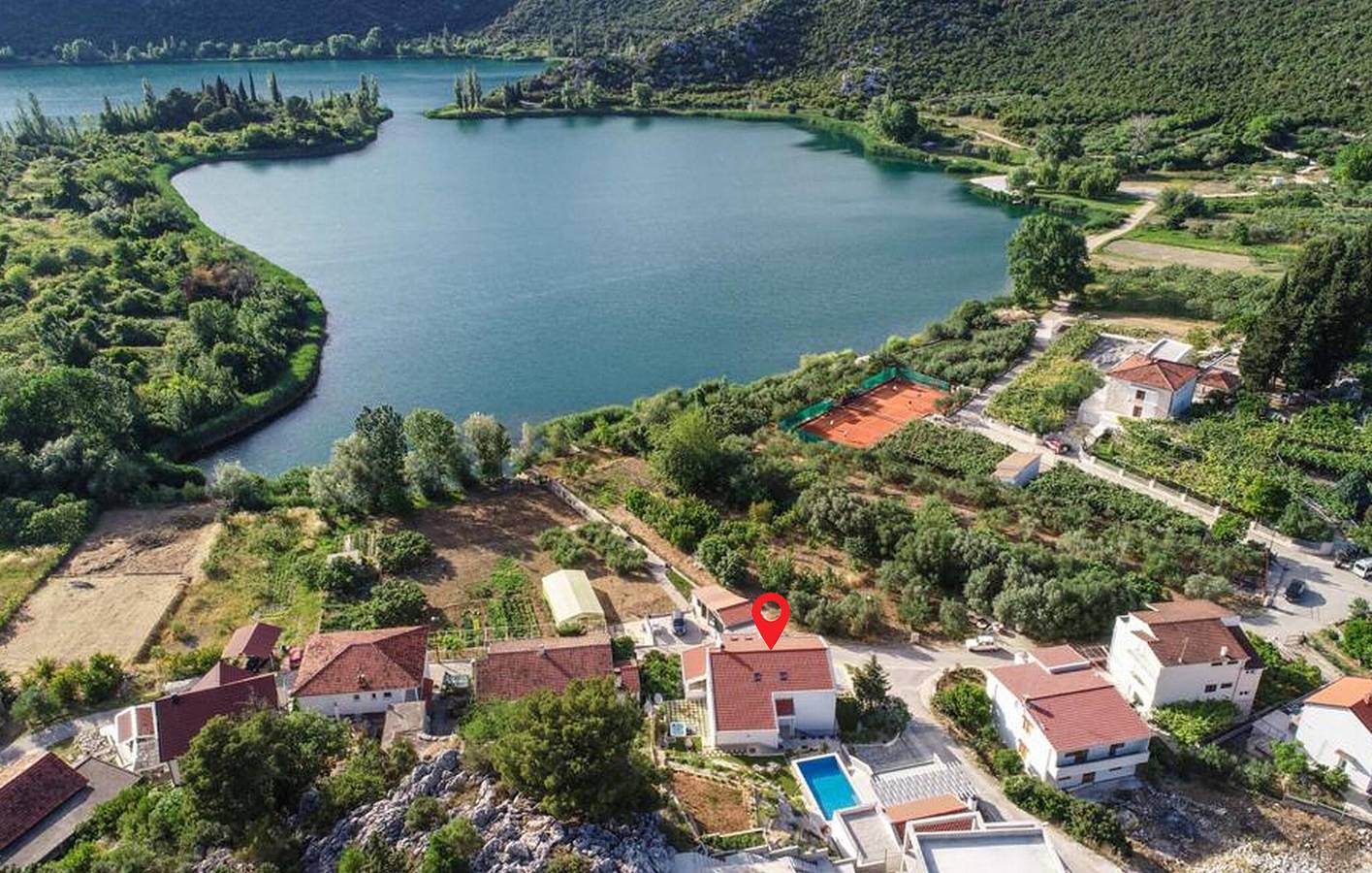 Gemütliche 1-Zimmer-Wohnung mit Pool und WLAN in der Nähe des Stadtzentrums von Ploce in Peračko Blato, Dubrovnik-Neretva