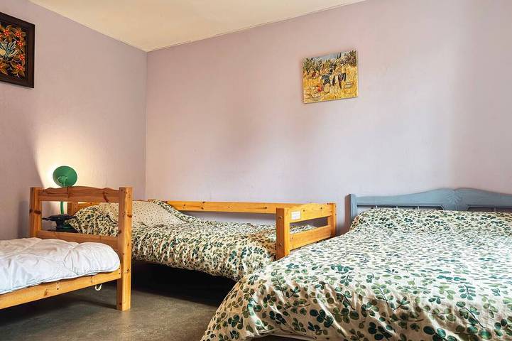 Gîte pour 5 personnes, avec jardin à Briantes - 3