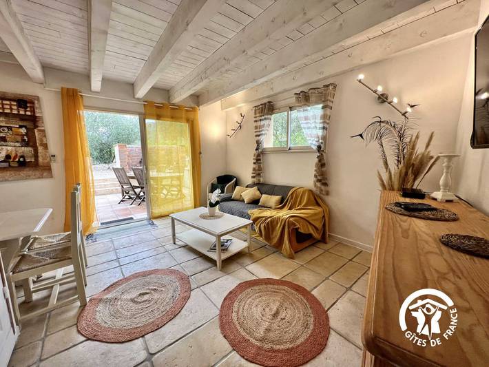 Gîte pour 5 personnes, avec sauna et terrasse ainsi que jacuzzi et piscine à Peyriac-de-Mer - 3