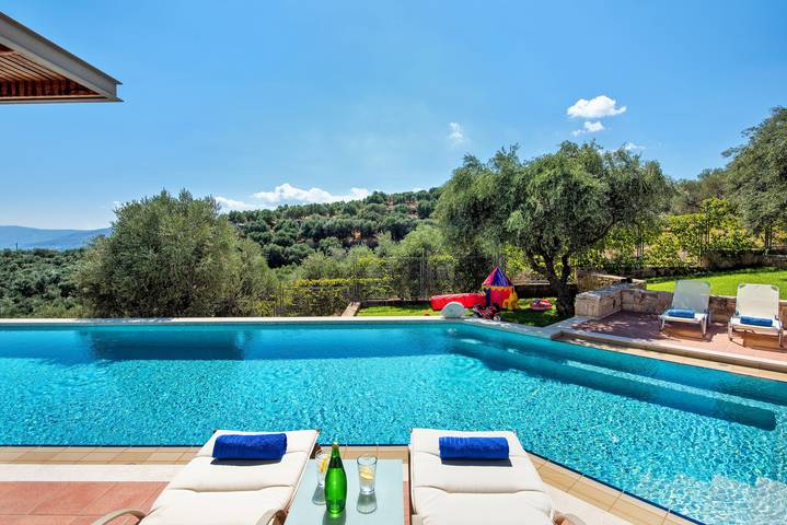 Villa für 10 Personen, mit Garten in Chania und Umgebung - 2