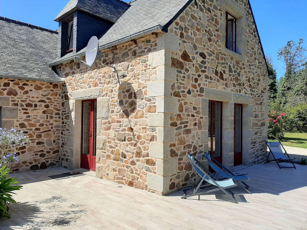 Domaine "La Longere d'Armor" (Landgut "La Longere d'Armor") in Lézardrieux, Pink Granite Coast