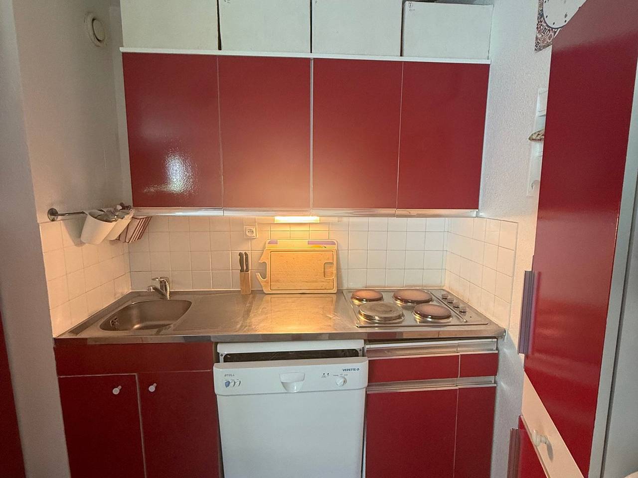 Ganze Wohnung, 2-Zimmer-Kabinenwohnung an der Piste, Balkon, Nichtraucher in Prapoutel, Les Adrets