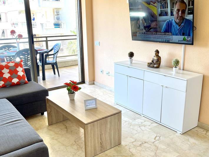 Gîte pour 4 personnes, avec balcon ainsi que piscine et jardin dans La Pineda - 2