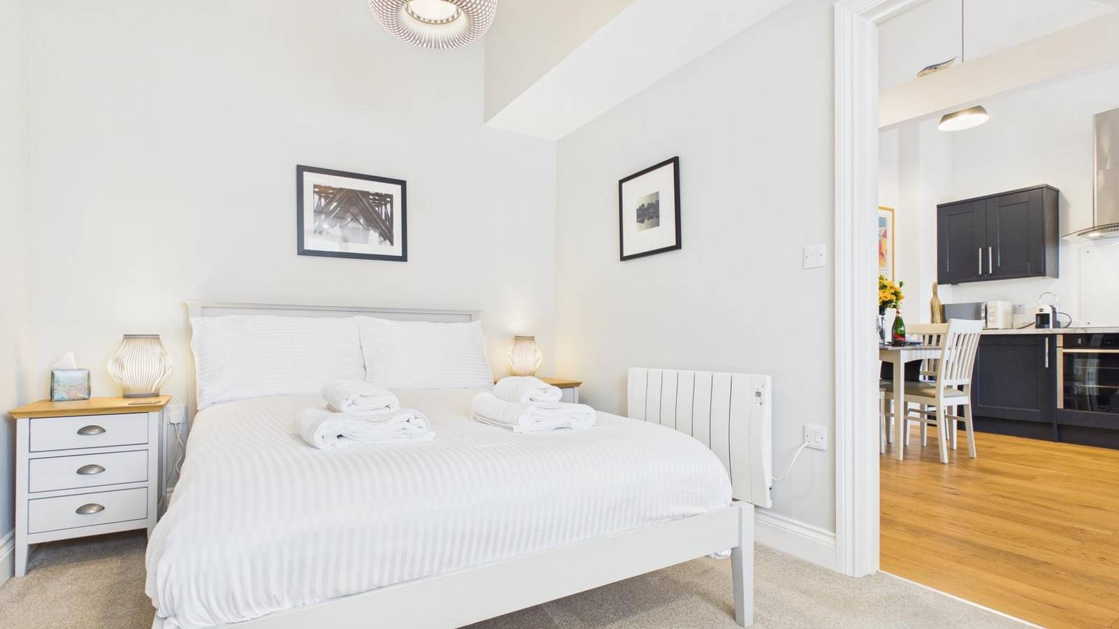 Entire apartment, Captains Lookout - 1 Bedroom Apartment - Tenby in Tenby, Pembrokeshire